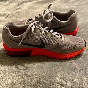 Nike Air Max Sequent Sneakers